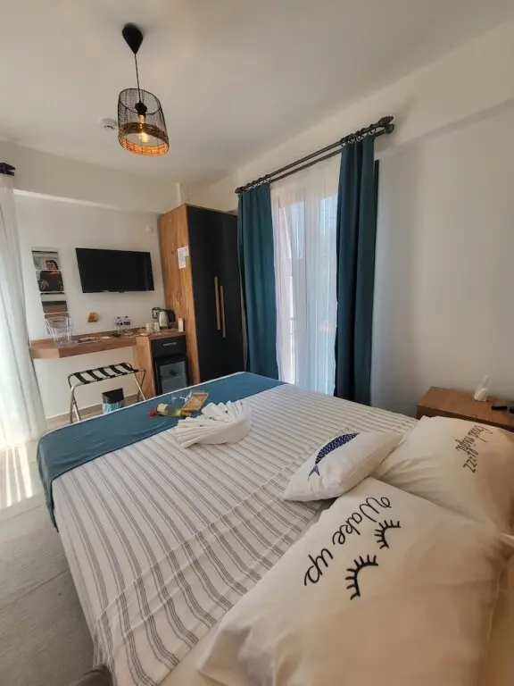 Чешме: Picasso Suites Cesme