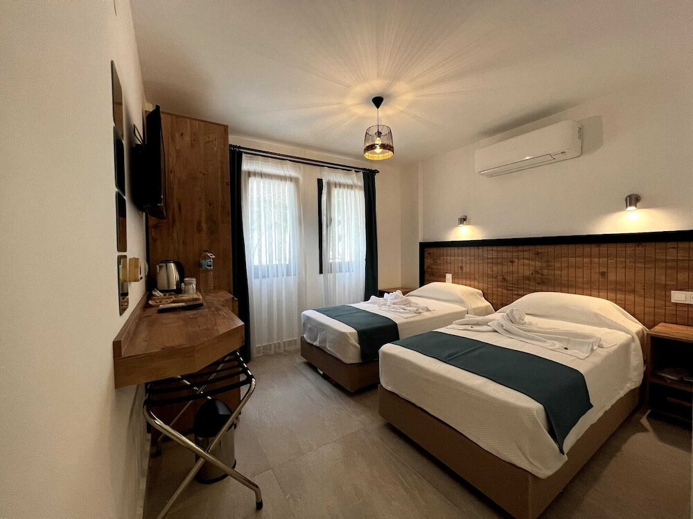 Чешме: Picasso Suites Cesme