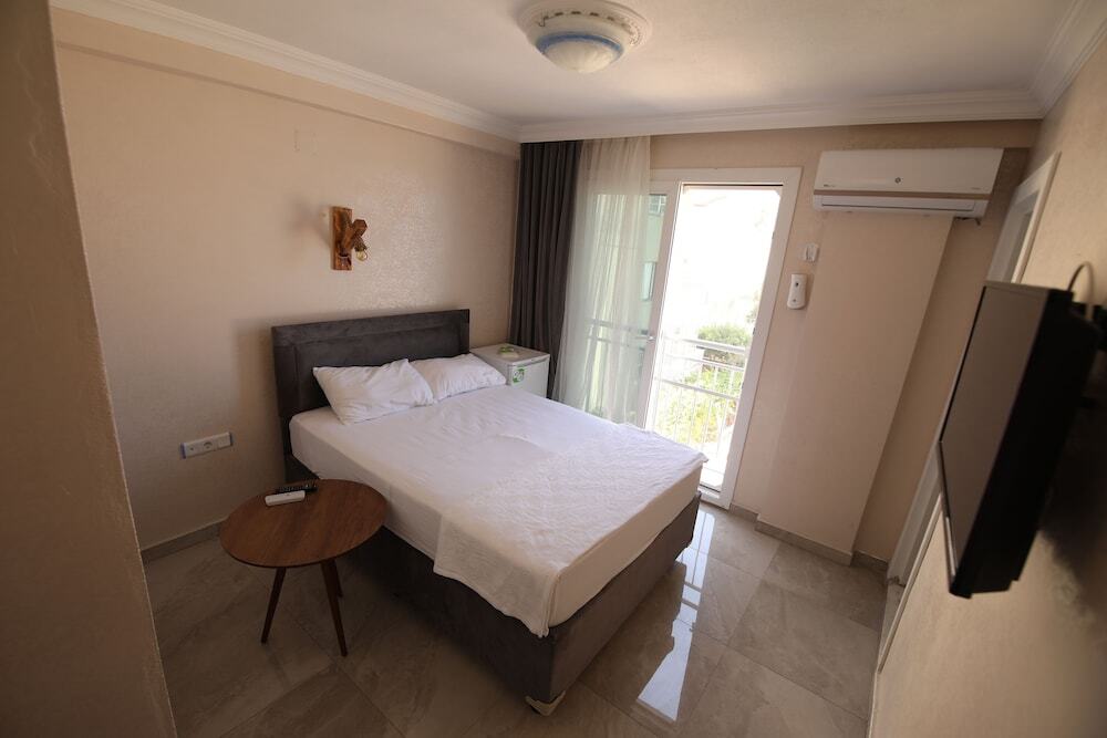 Силифке: Mose Restoran Motel Beach