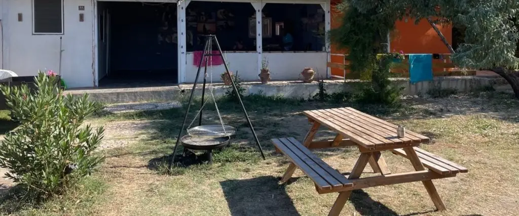 Зейтинликой: Gökçeada Surf Inn Camping Hotel