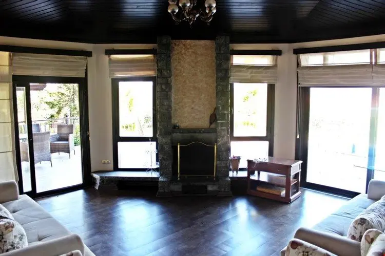 Янык: Kartepe Doga Villa