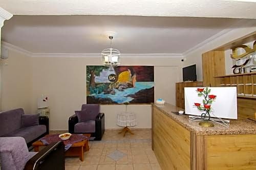 Тургутрейс: Ds Otel