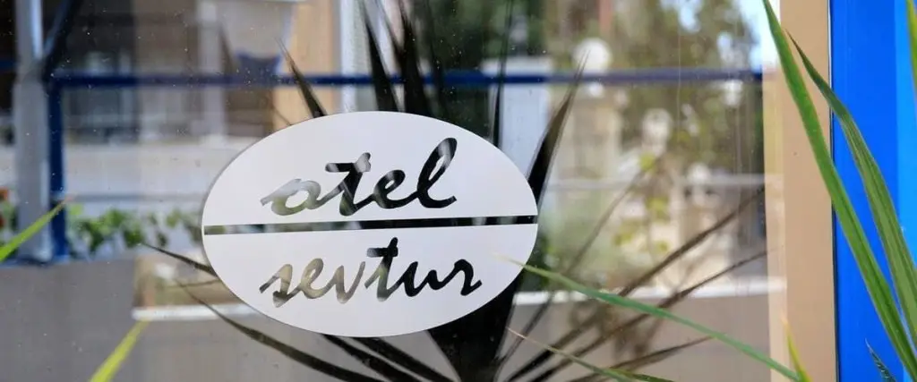 Сеферихисар: Yeni Sevtur Hotel