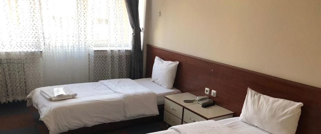 Тавсанли: Huzur Otel