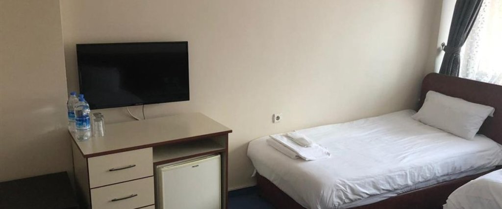 Тавсанли: Huzur Otel