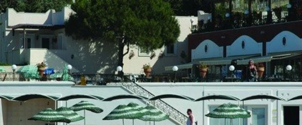 Яликавак: Club Cactus Fleur Beach