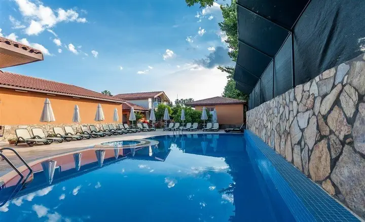 Манавгат: Özlem Garden Hotel