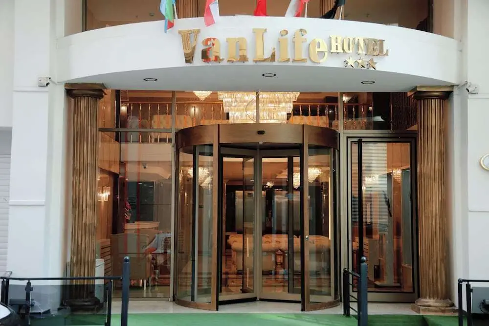 Ван: Van Life Hotel