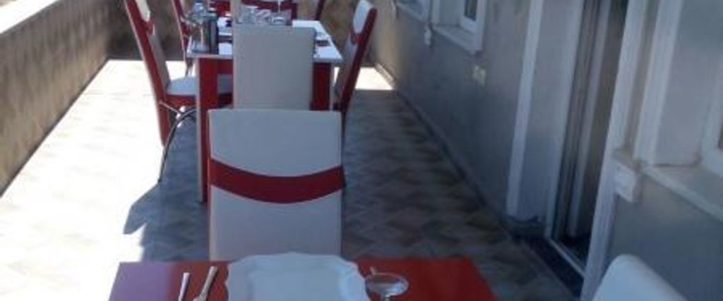 Кыйыкёй: Lara Konuk Evi Kıyıköy