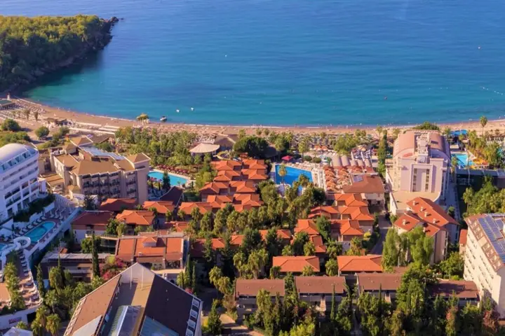 Окурджалар: Justiniano Club Alanya