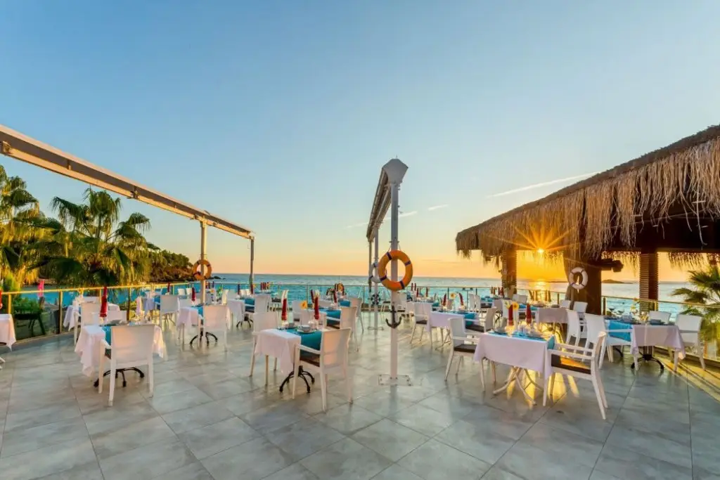 Окурджалар: Justiniano Club Alanya