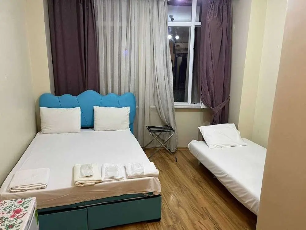 Стамбул: Nevizade Hotel