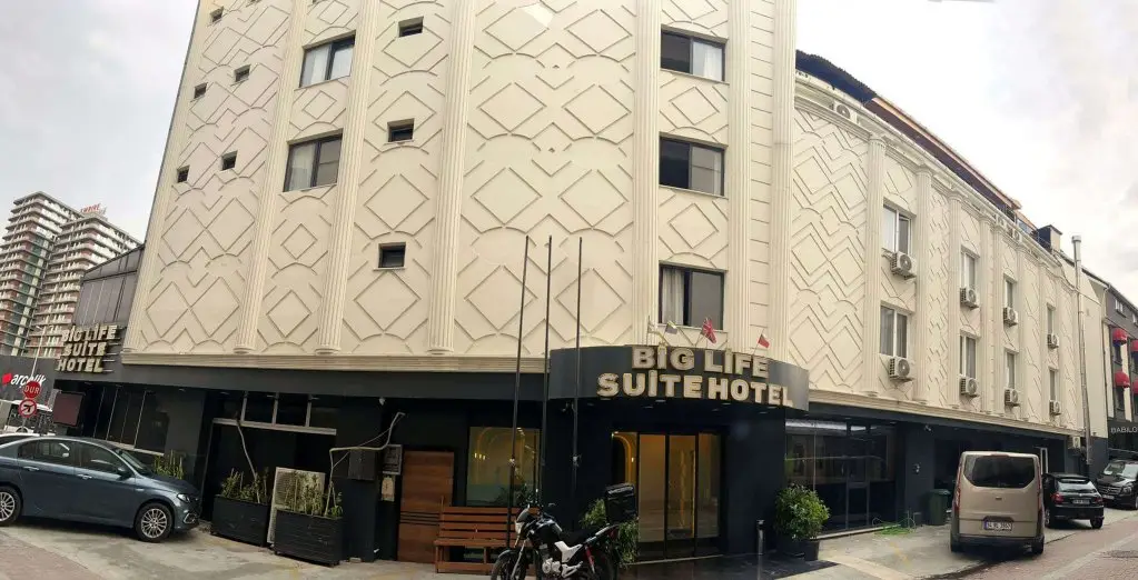 Big Life Suit Hotel — фото 1