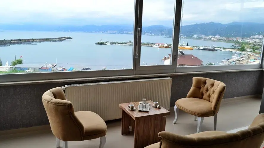 Сайванчик: Yobol Otel