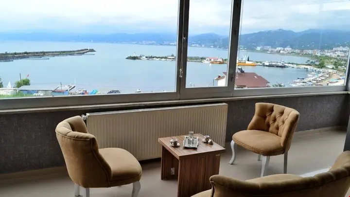 Сайванчик: Yobol Otel