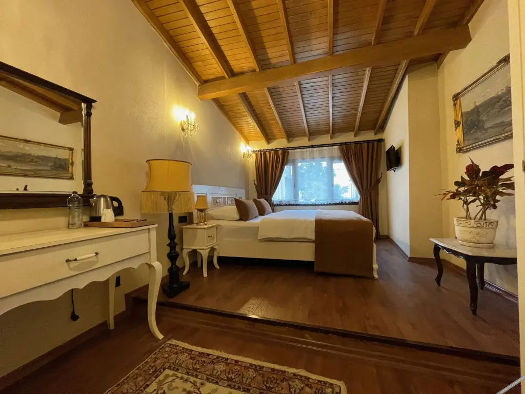 Урла: Sakli Tas Konak Otel