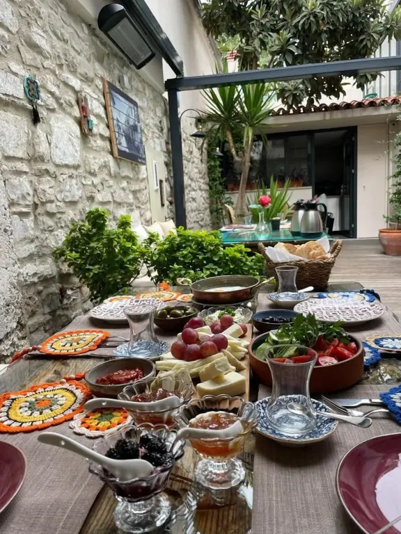 Урла: Sakli Tas Konak Otel