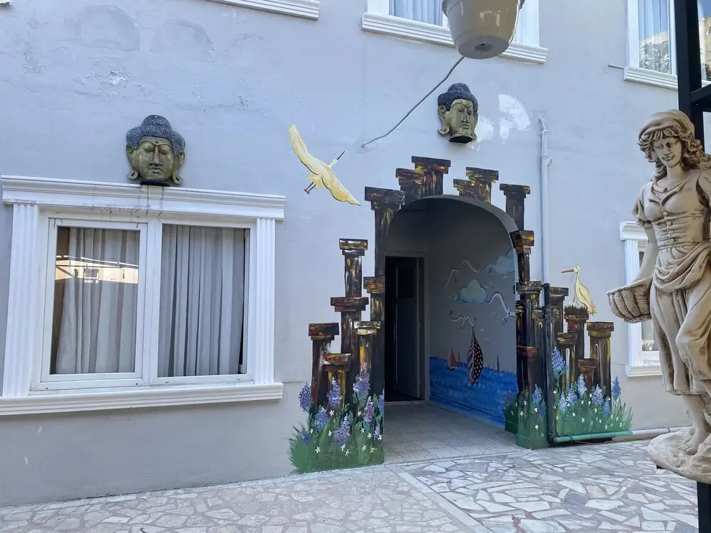 Бельдиби: Mert Hotel