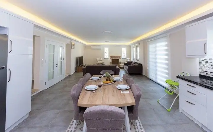Дальян: Remarkable 6-bed Villa Zambak Dalyan