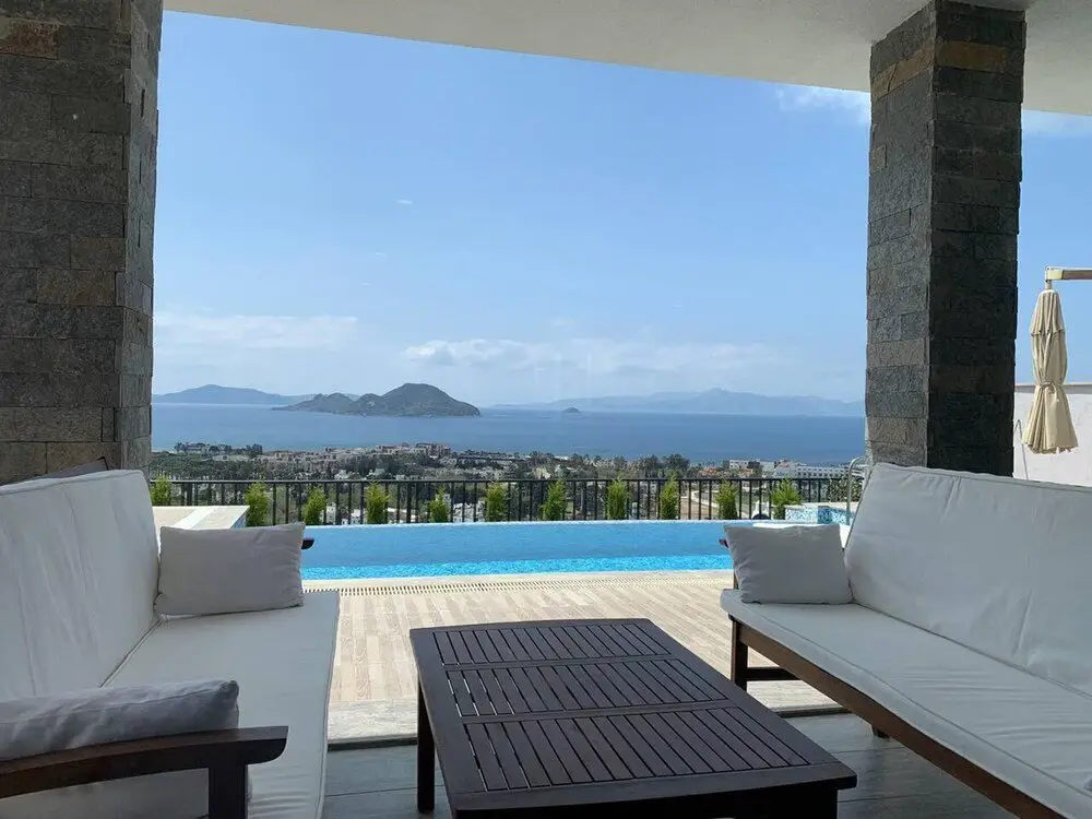 Тургутрейс: Bodrum - 5 Bedrooms Villa With Heated Pool