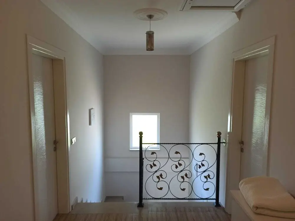Дальян: Remarkable 4-bed Villa Tasgin 2 Pools
