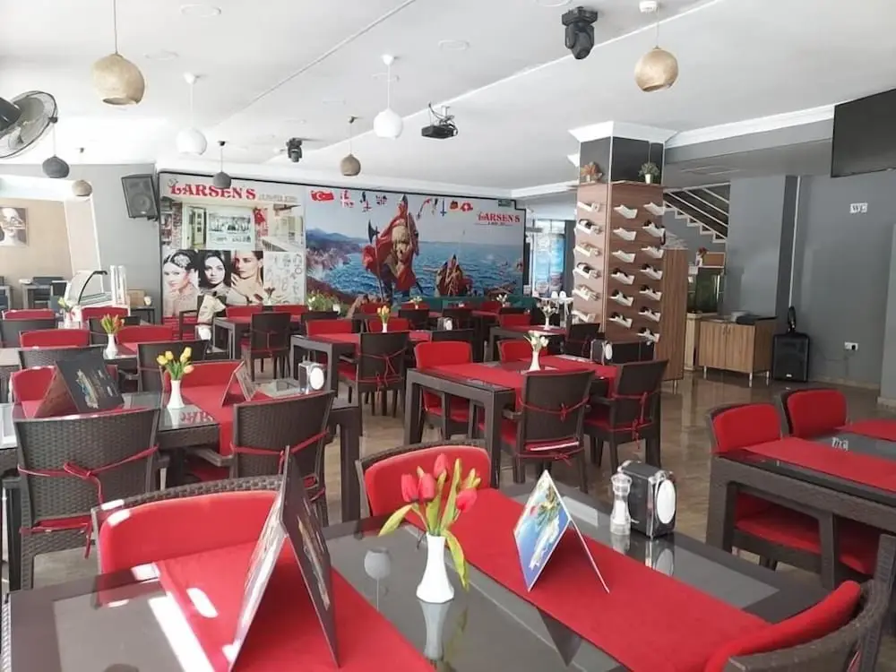 Аланья: Larsens Suit Hotel
