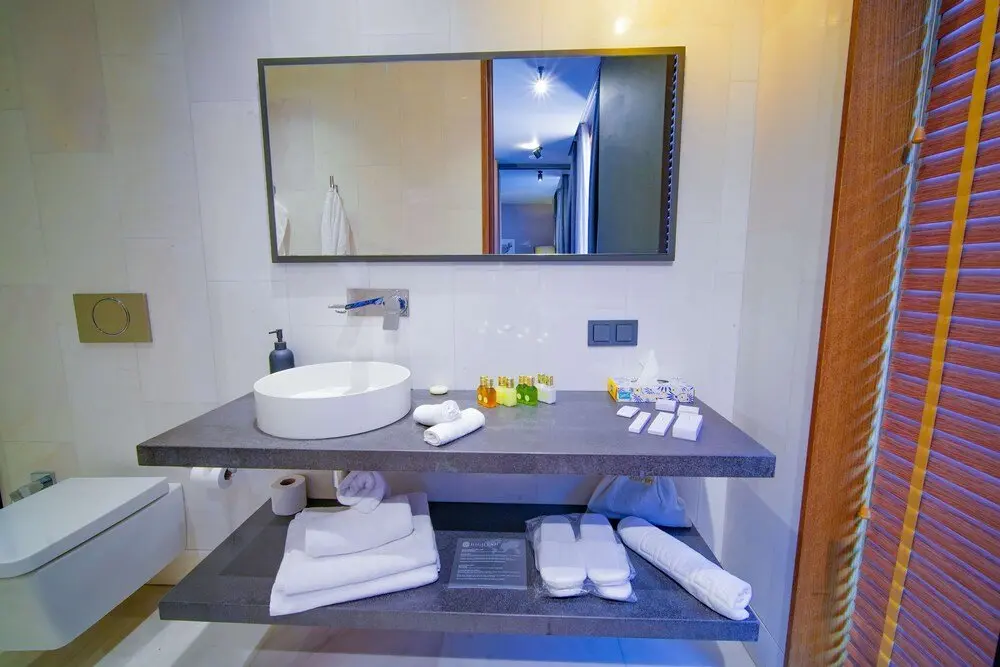 Яликавак: Highend Hotel & Residance