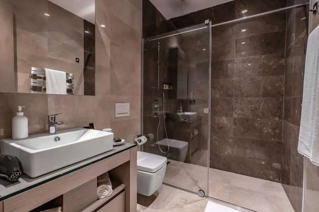 Яликавак: Highend Hotel & Residance