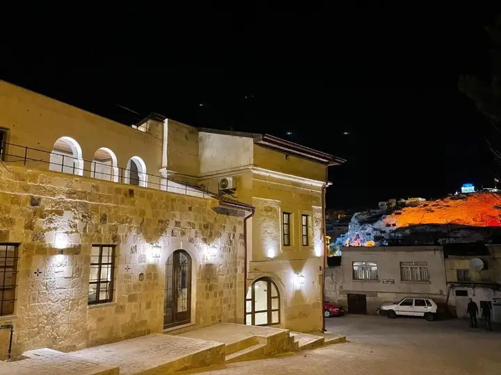 Ургуп: Evanthia Cave Suites