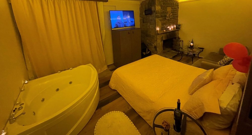 Сайл: Larin Otel