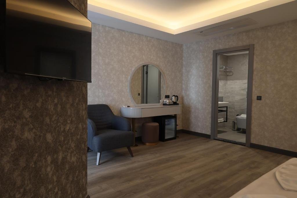 Анталья: Avion Suite Hotel