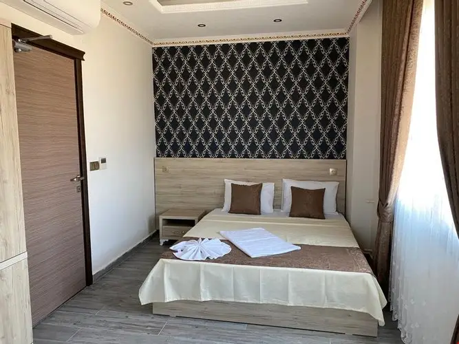 Арсуз: Lara Apart Otel