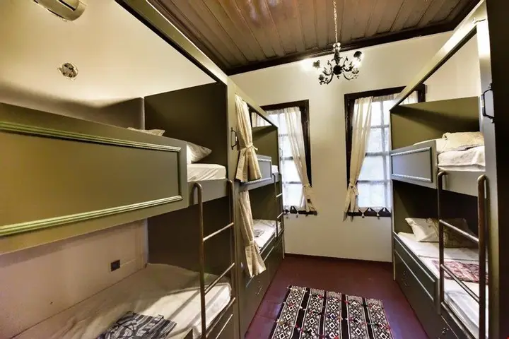 Анталья: Lords Hostelpub