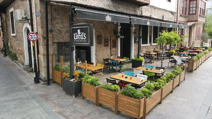 Анталья: Lords Hostelpub