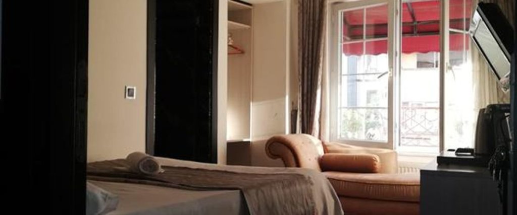 Стамбул: New Fatime Hotel