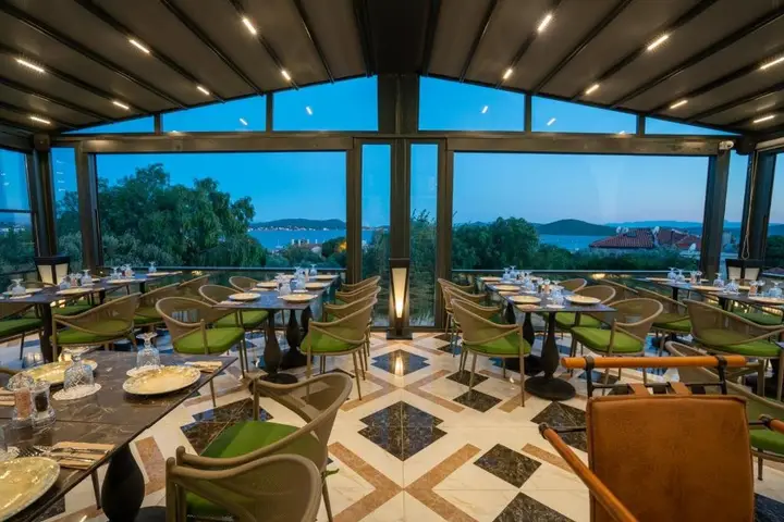 Айвалык: Cunda Baradiel Hotel