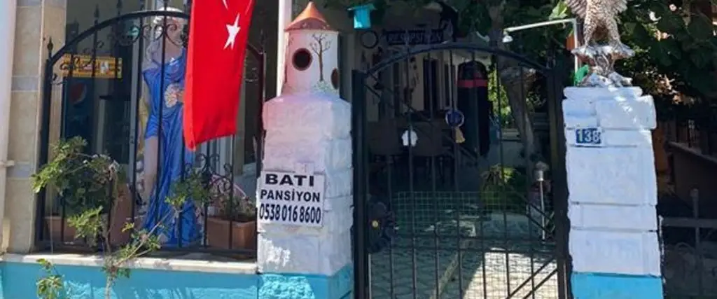 Эдремит: Bati Apart Pansiyon