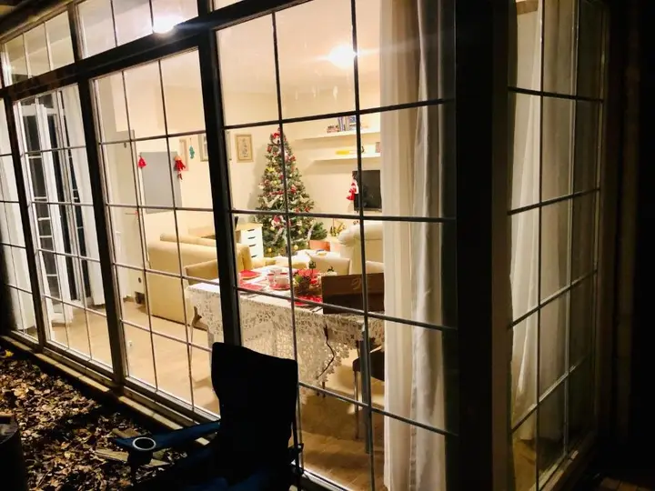 Стамбул: Lovely Escape House in a Frame with Garden