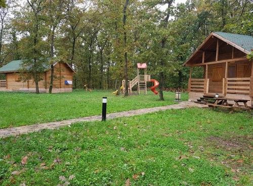 Сакарья: Sakarya İl Ormanı Tabiat Parkı Bungalow - Halal
