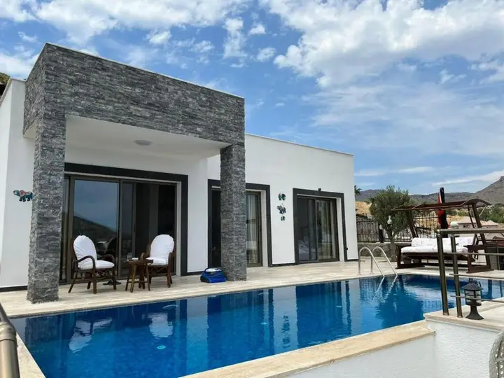 Акьярлар: House Within 5 Min Walk to Beach in Akyarlar