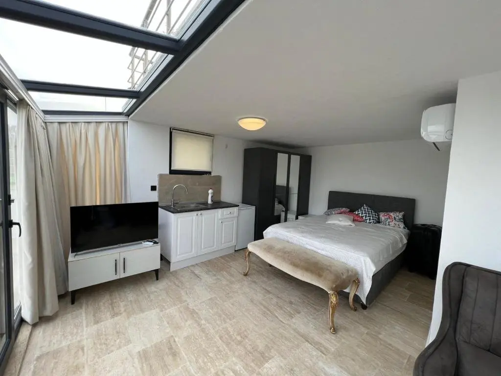 Акьярлар: House Within 5 Min Walk to Beach in Akyarlar