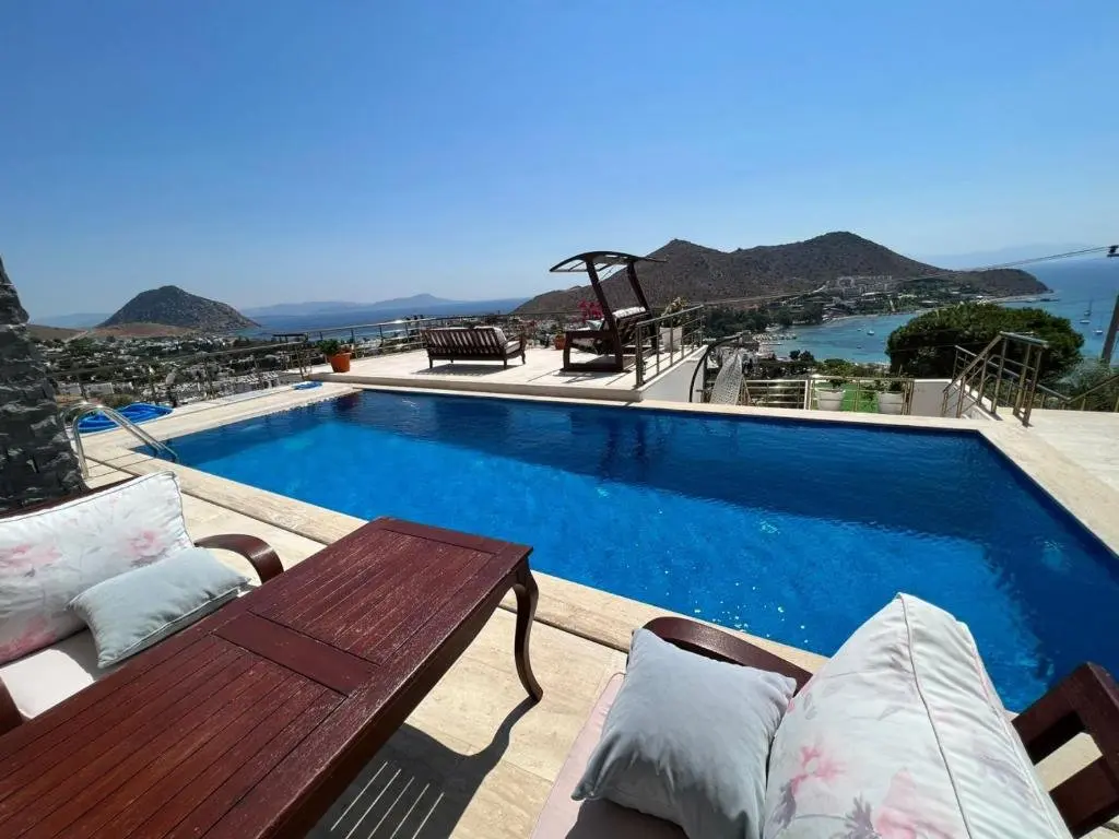 Акьярлар: House Within 5 Min Walk to Beach in Akyarlar