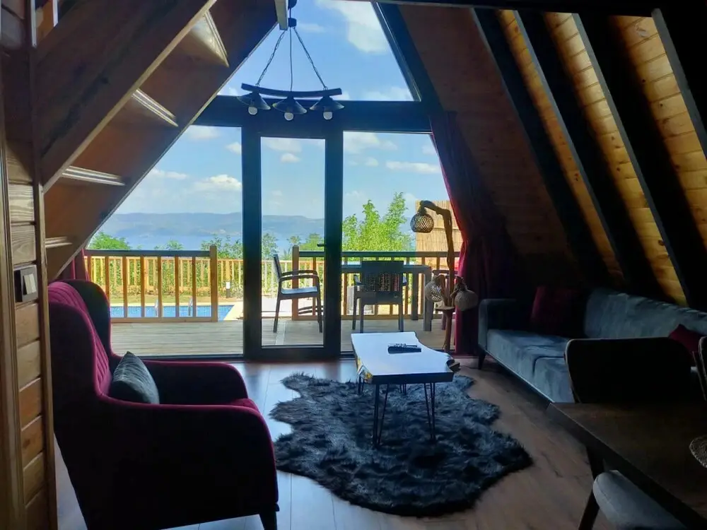 Сакарья: Bungalow With Private Pool and Backyard in Sapanca