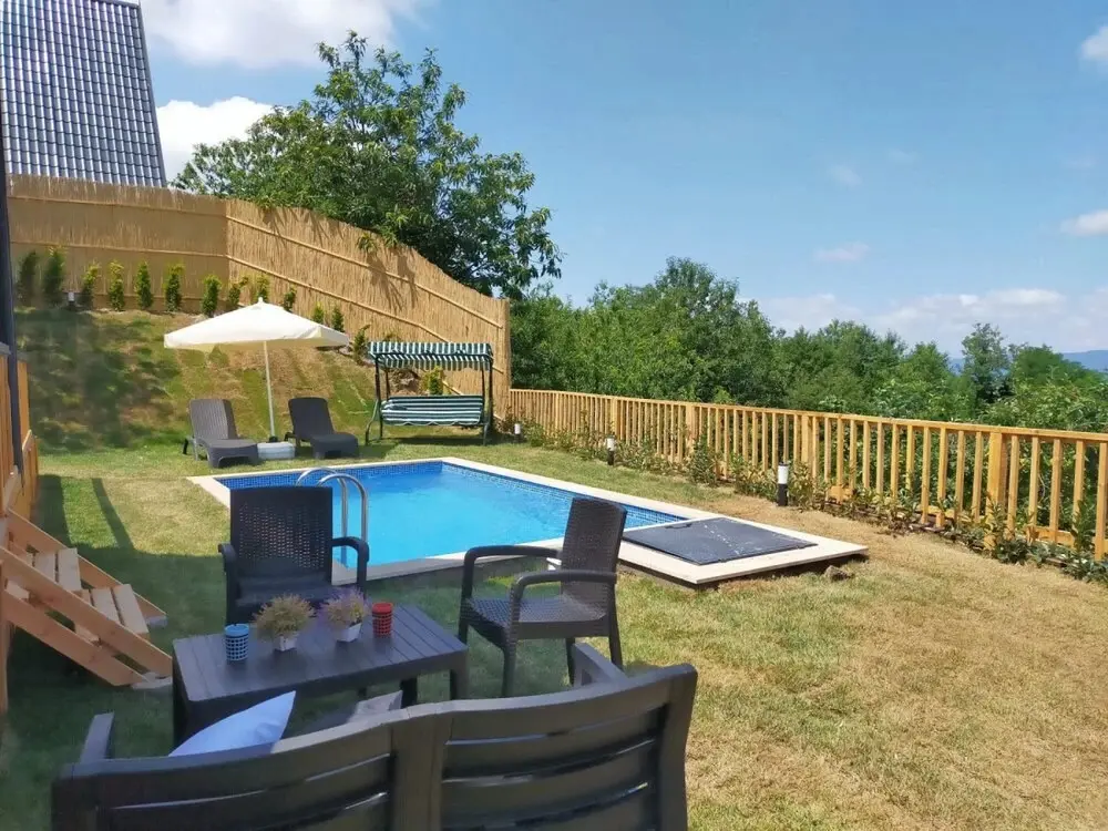 Сакарья: Bungalow With Private Pool and Backyard in Sapanca