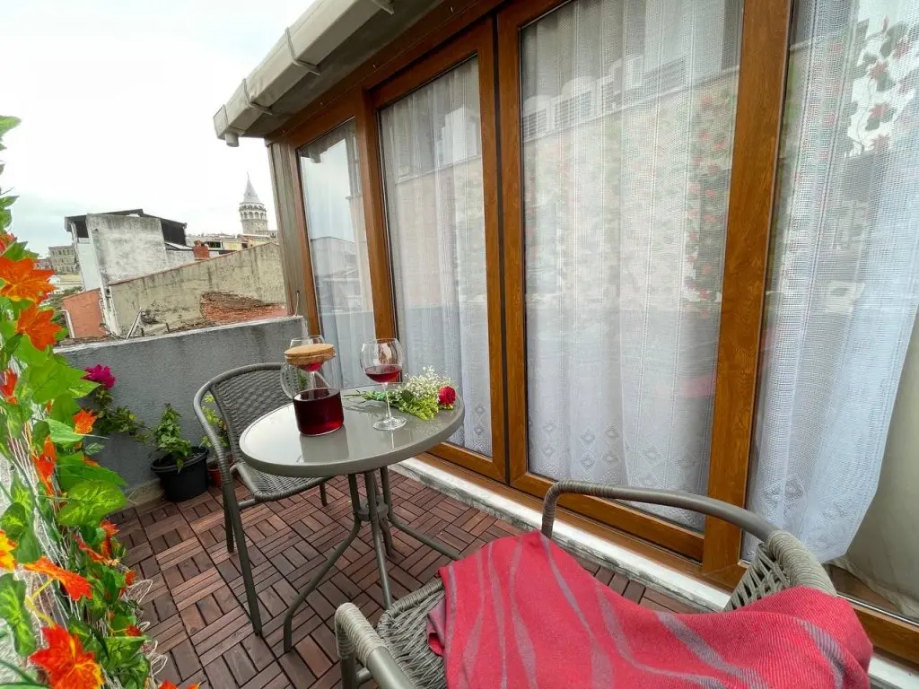 Стамбул: Апартаменты 1 Bedroom Apartment at Galata Istanbul with Shared Rooftop