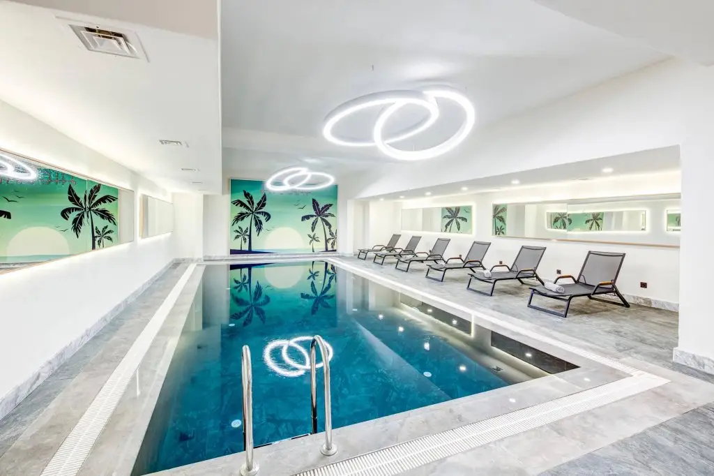 Торба: The Oba Hotel