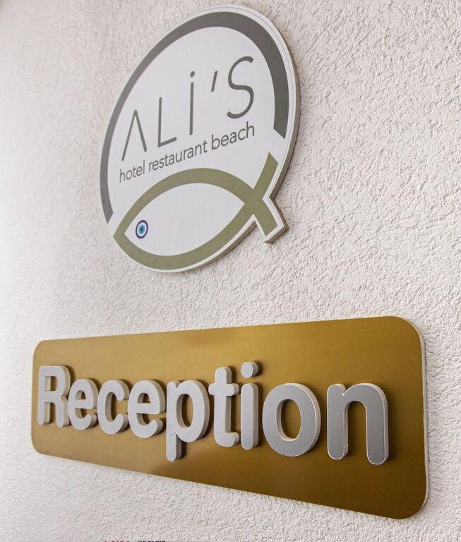 Ali's Hotel Beach — фото 1