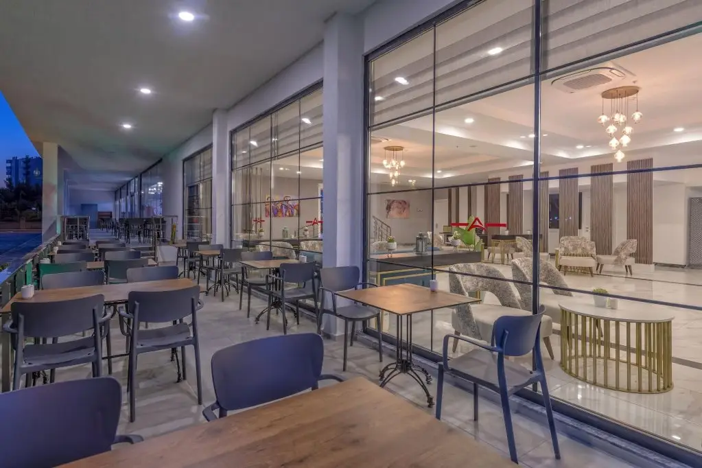 Аксу: Lavia Hotels Lara
