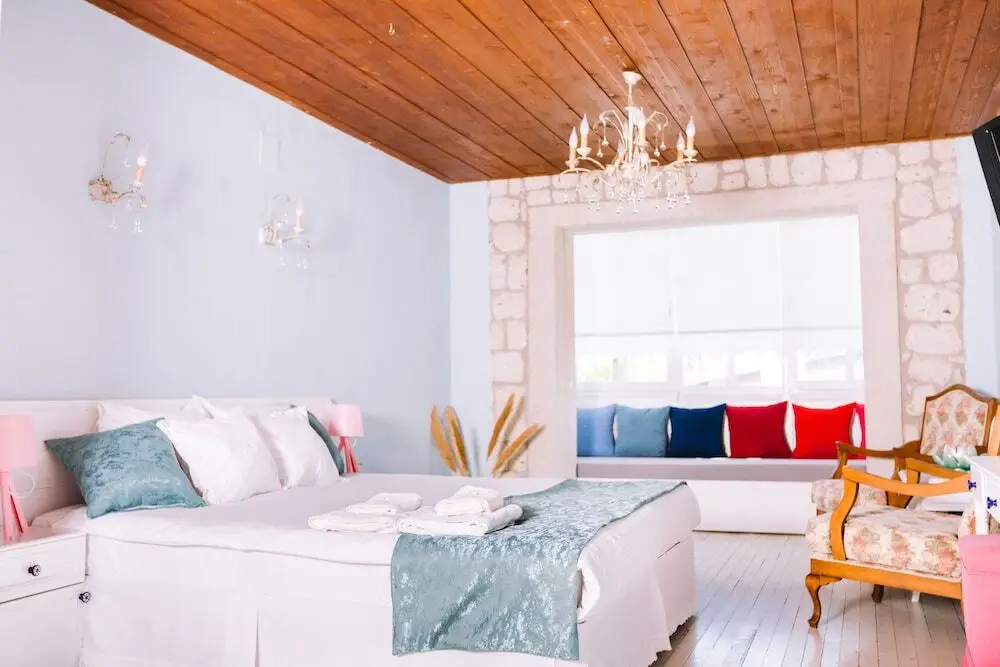Чешме: Begonvil Butik Otel by Aliki Alacati
