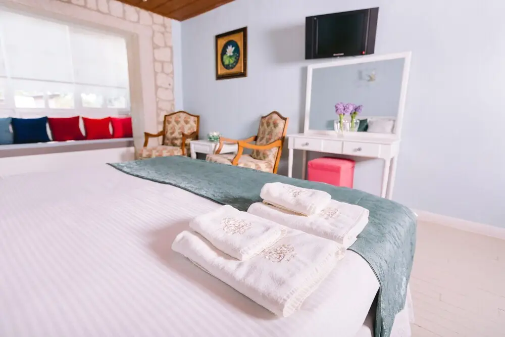 Чешме: Begonvil Butik Otel by Aliki Alacati